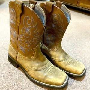 Ariat fat baby cowboy boots
